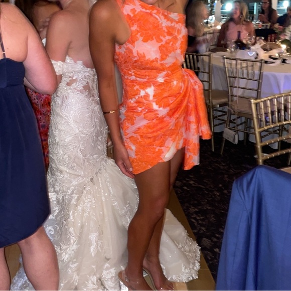 Hello Molly Dress - Picture 2 of 2